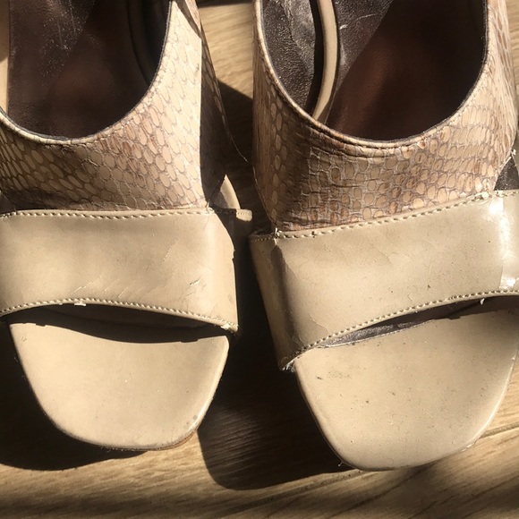 Heels - Picture 6 of 6